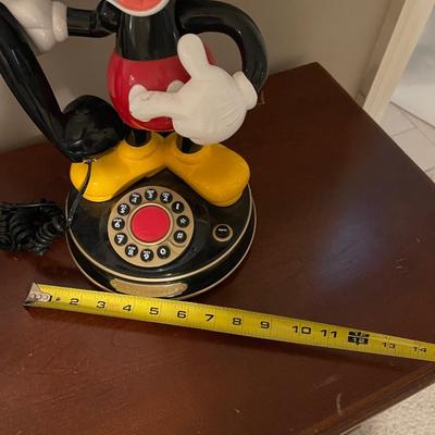 Mickey Mouse phone