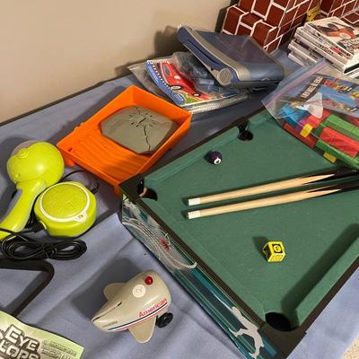 Kids room lot 1
