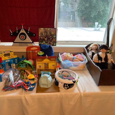 Kids room table lot