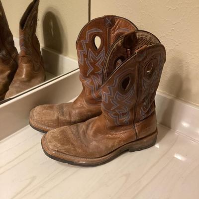 Men’s work boots