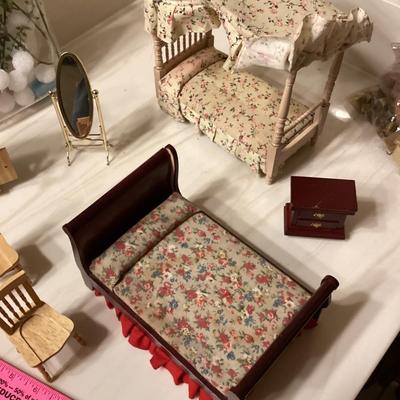 Doll house furniture