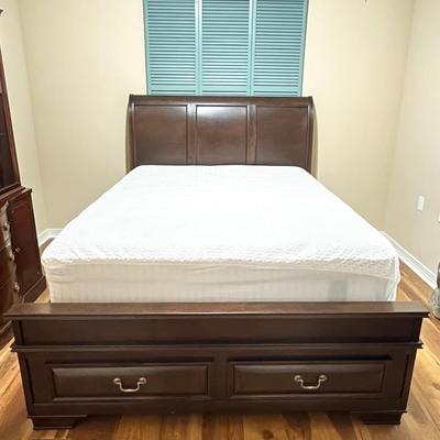 Queen Size Solid Wood Sleigh Bed ~ RESTONIC Mattress Included