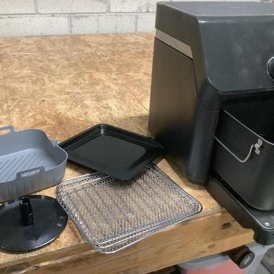 Air Fryer- Cosori with fryer cookbooks