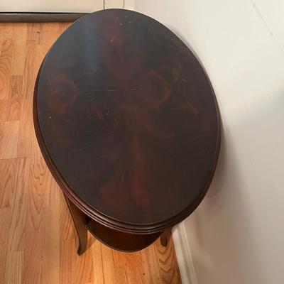 Oval Two Tier Accent Table (GB-MG)
