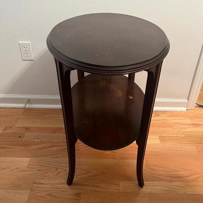 Oval Two Tier Accent Table (GB-MG)