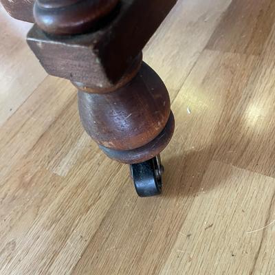 Vintage Wooden Writing Desk (LR-MG)