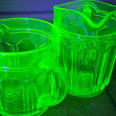 Uranium Vaseline Glass Sugar & Creamer ~ *Read Details ~ 2 Piece Set