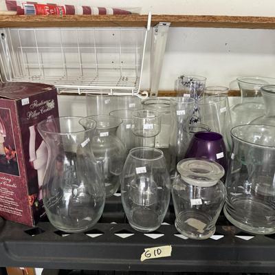 Vases & Dust mops