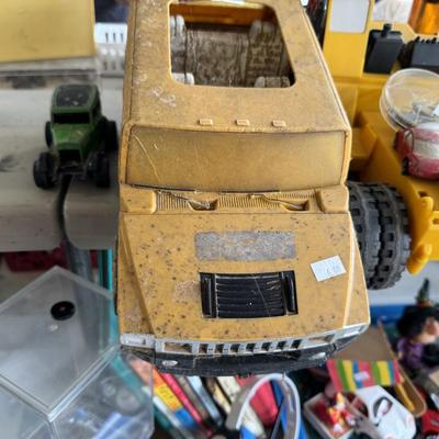 Toys and toy cars
