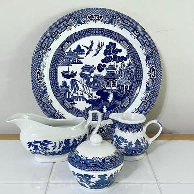 CHURCHILL ~ Willow Blue ~ 7 Piece Service For 12 ~ BONUS Salt & Pepper Shakers