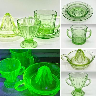 HAZEL ATLAS ~ Uranium Sugar/Creamer & Juicer ~ 3 Piece Set
