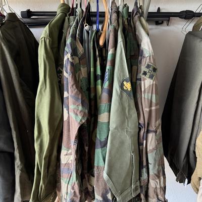 Military clothes and literature