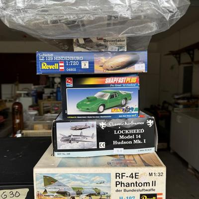 Airplane models and military literature