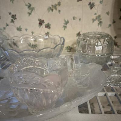 Serving dishes