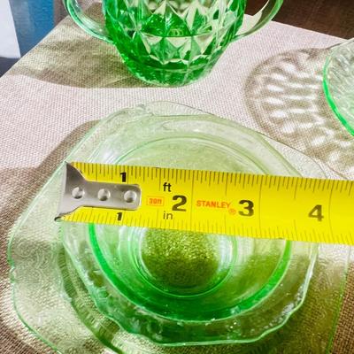 Green Glass Vintage Uranium Glass Set 8 Items