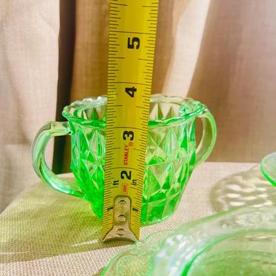 Green Glass Vintage Uranium Glass Set 8 Items