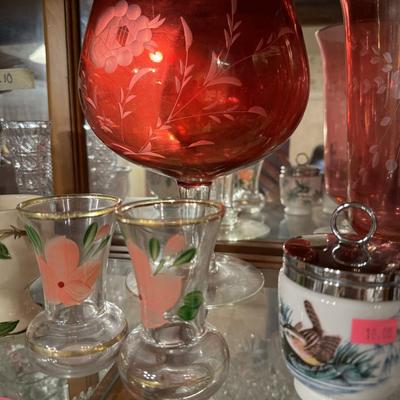 Decorative dishes
