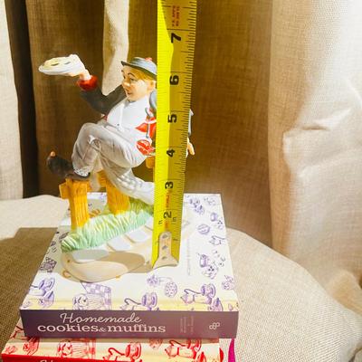 Norman Rockwell Porcelain Figurine & 2 Pie Recipe Books