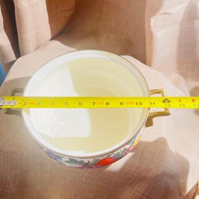 Cornucopia Vintage Dutch Oven Pot with Lid New