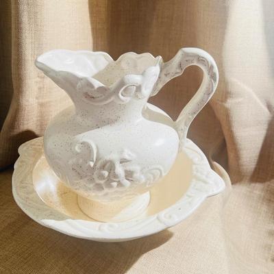 California Calif Pottery USA Grape White Pitcher & Basin Bowl Vintage