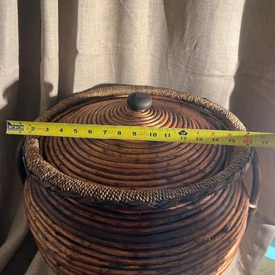 Vintage Pencil Reed Coiled Low Lid Basket Large