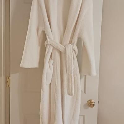 Oprah Winfrey Choice BareFoot Dreams Cozy Chic Classic Soft Terry Robe