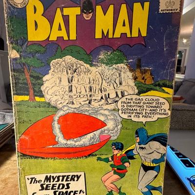 DC #124 Bat Man 10 cent comic "The Mystery seed from space"