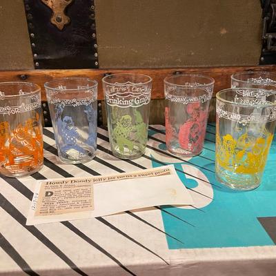6 Howdy Doody glasses