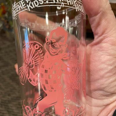6 Howdy Doody glasses