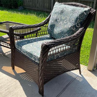 LA-Z-BOY ~ All Weather Wicker 5 Piece Outdoor Set ~ Fire Pit ~ *Read Details