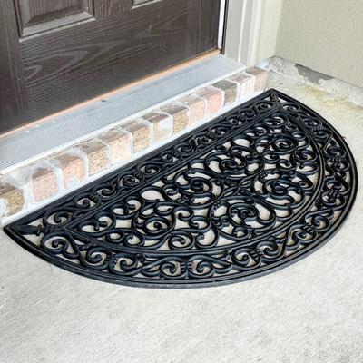Half Circle Black Rubber Scroll Design Doormat