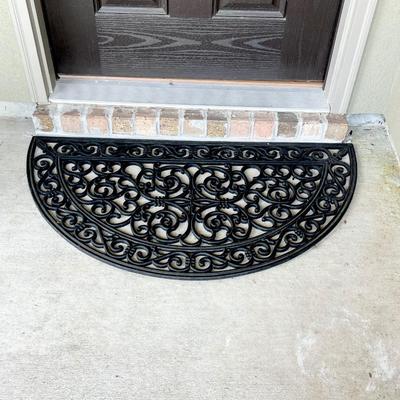 Half Circle Black Rubber Scroll Design Doormat