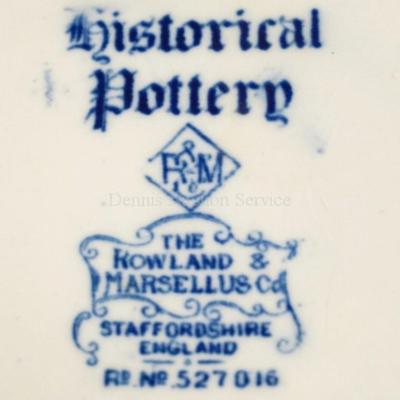 ROWLAND MARSELLUS HISTORICAL POTTERY PITCHER IN BLUE & WHITE WITH VIGNETTES OF VARIOUS HISTORICAL SCENES INCL WILLIAM PENNS TREATY,...