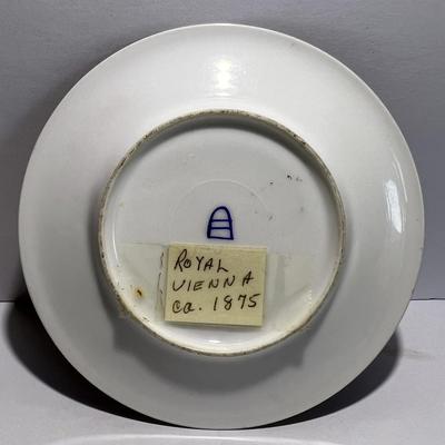 Antique RARE Royal Vienna Beehive Red/Gold Cameo Teacup & Saucer c1875 3" Cup & 4-1/8" Saucer in VG Preowned Condition.