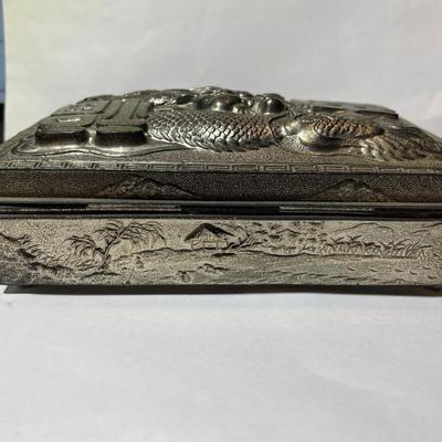 Vintage Asian Silver-toned Metal Dragon Hinged Trinket Box in VG Preowned Condition as Pictured.