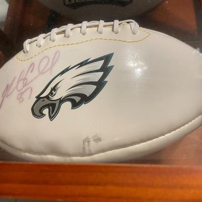 Brent Celek Signed Philadelphia Eagles w/White Logo Football in a Nice Glass Curio Display Case 14.5" x 9.5" x 8.5" in VG...