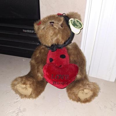 The Bearington Collection Bear