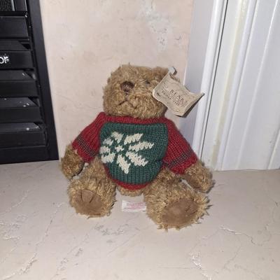 Russ Berrie Sitting Teddy Bear with Christmas Sweater