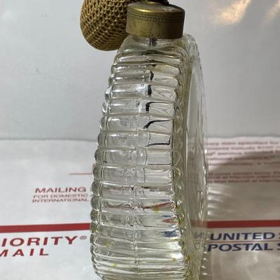 Devilbiss Art Deco Made in USA Etched Glass Perfume Bottle in Good Preowned Condition.