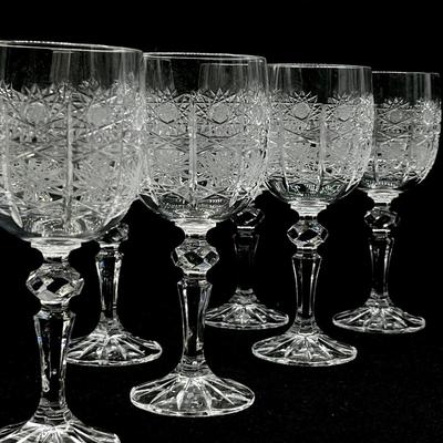 BOHEMIAN CRYSTAL CRYSTAYLEX ~ Laura ~ Wine Glasses ~ Set Of Six (6)