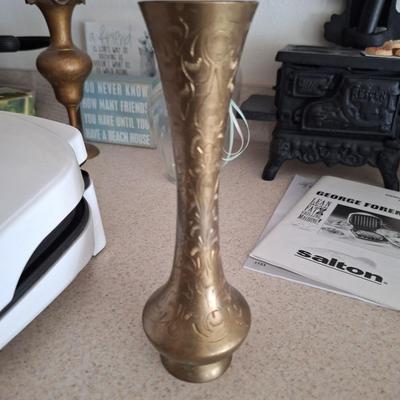 2 engraved brass vases