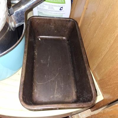 Pots and Pans with colandars