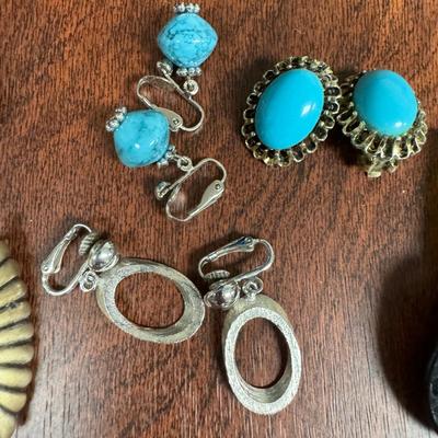 40 Fashion Clip Earrings (LR-TF)