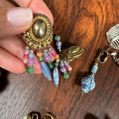 40 Fashion Clip Earrings (LR-TF)