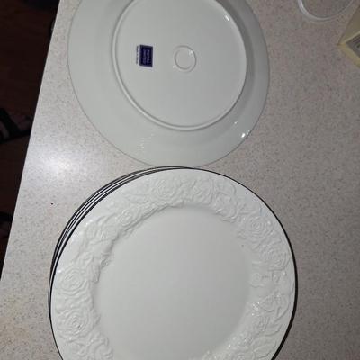 8 Royal LImited PLates