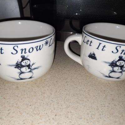 2 "Let it Snow" mugs