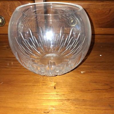 Crystal "fishbowl" dish