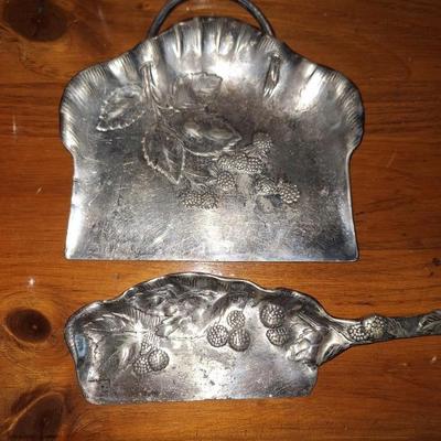 2pc Quadruple Plated bread crumb catcher