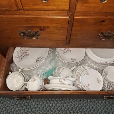 Royal Duchess China LOt 30+ pcs