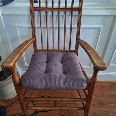 Vintage Captains Chair